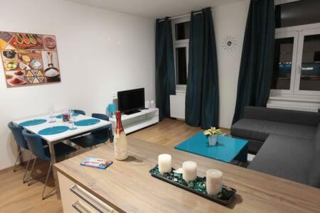 Apartment Downtown *